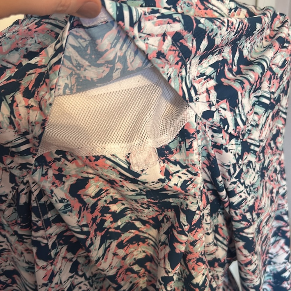 Silver Bait Button Up Sun Shirt - Picture 7 of 7
